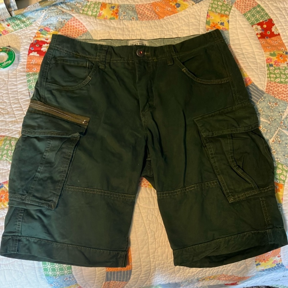 Jack and Jones Outdoorsmen Shorts with Zippers